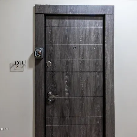 Apartment Address 112 B4